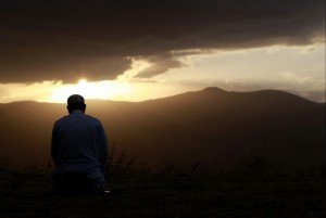 muslim-german-bundeswehr-ground-patrol-pray-namaz-1789x1200-wallpaper